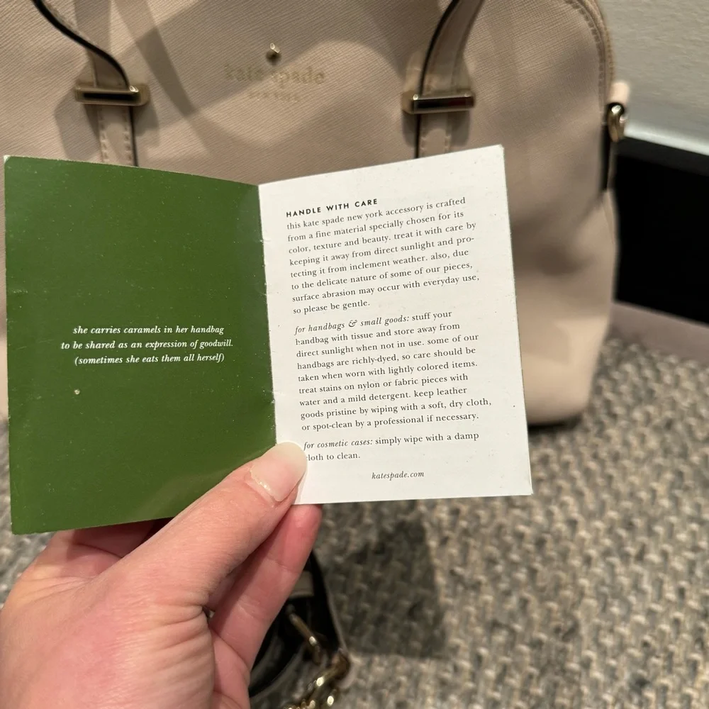 Kate Spade - Cedar Street Maise Satchel Gray Tote Bag with Structured Design - Picture 4 of 14